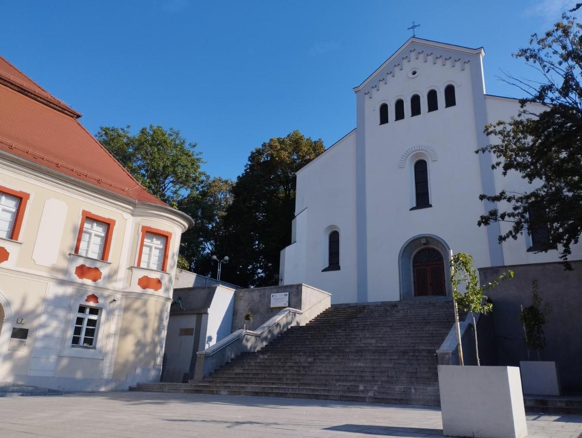 Havel Apartment Opole Luaran gambar